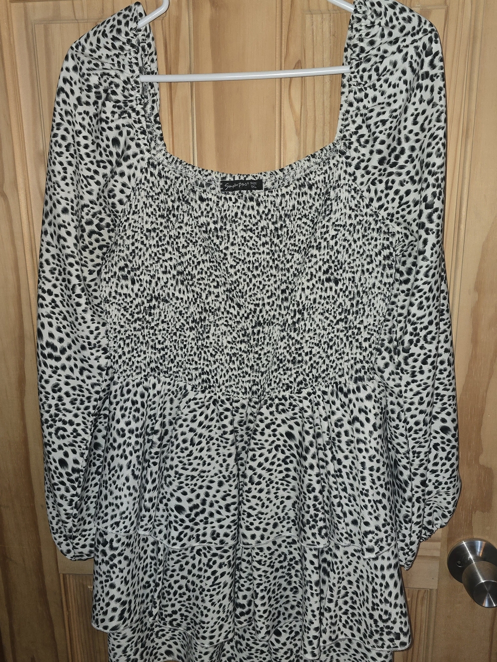 Simplee Plus 1X Leopard Print Romper Lantern Sleeves Print Layered Trim